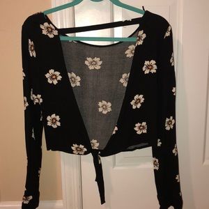 This picture shows the back of the shirt